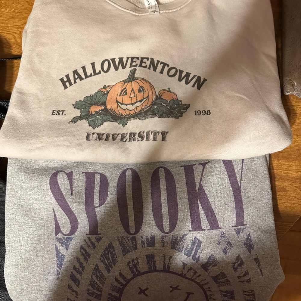 Halloween sweatshirts (2)